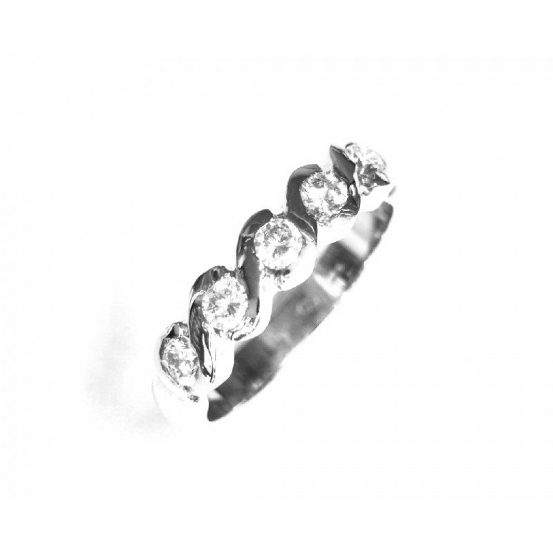 Sortija de oro blanco con cinco diamantes - 3010191/2.75CT