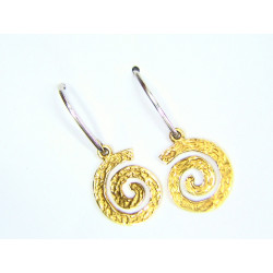 Pendientes largos oro...