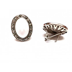 Pendientes de plata con ágata blanca ,marcasitas y cierre omega - 1/666