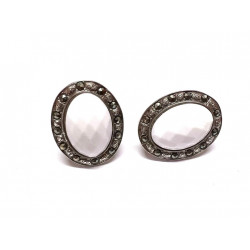 Pendientes de plata con ágata blanca ,marcasitas y cierre omega - 1/666