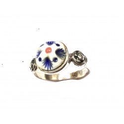 Anillo de plata con cerámica en tonos azul  y rojo - S21
