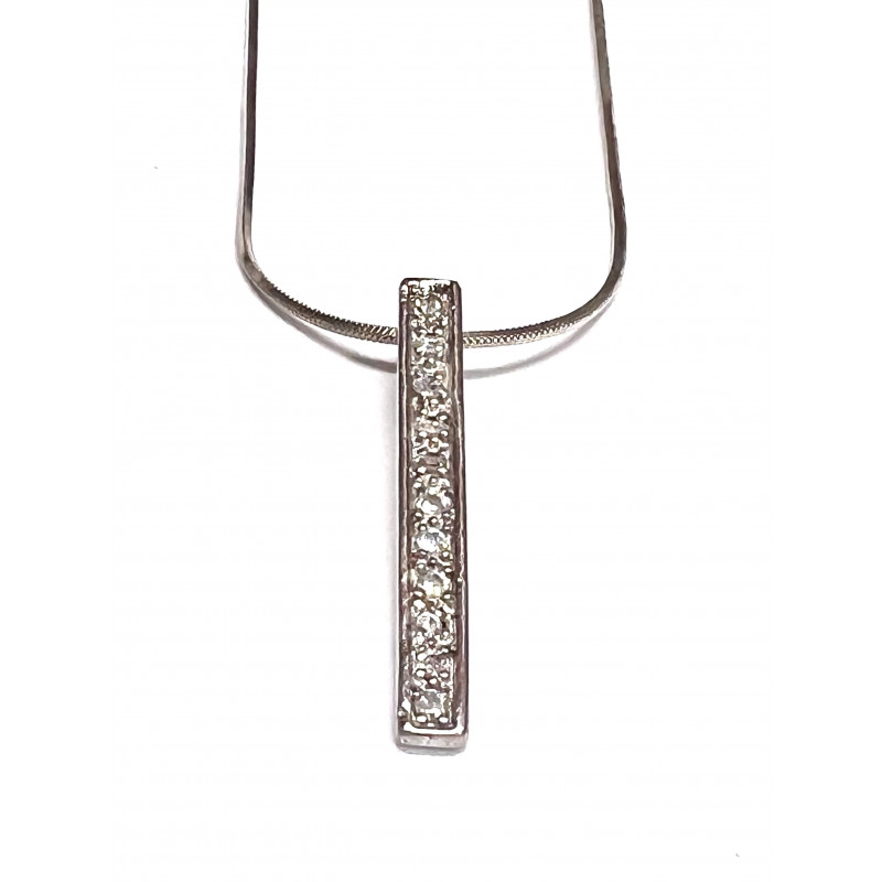 Colgante en plata de ley rodiada con circonitas - 7X/244