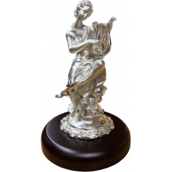 Figura plata Musa de la Música